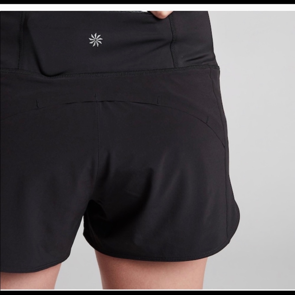 Athleta Running Free Shorts 3.5”